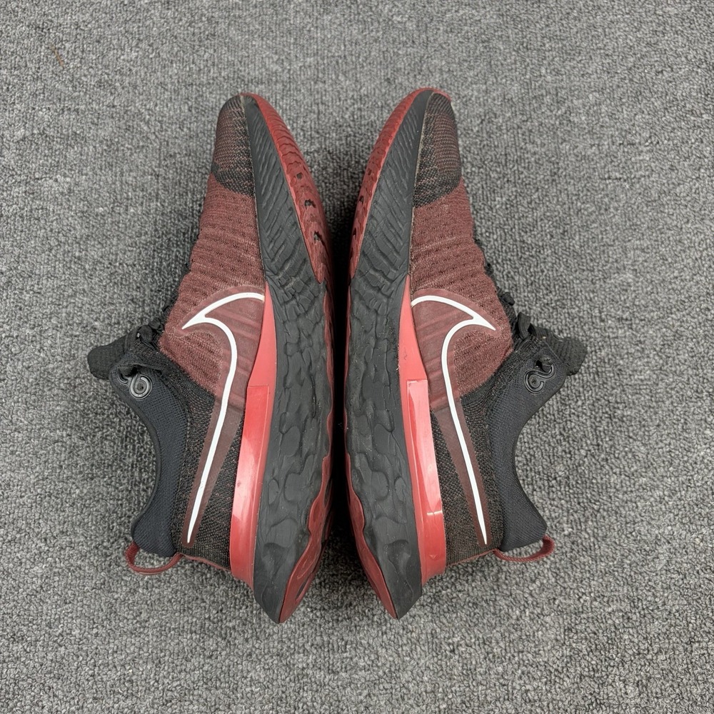 Nike React Infinity Run Flyknit 2 'Bred' Black Red Sneakers CT2357-006 Mens 11.5 - Picture 9 of 11